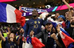 开云体育-包含法国鏖战摩洛哥，莱万刷新纪录的词条