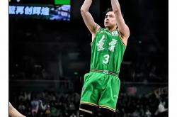 开云体育平台APP-四川队力克勇士，赵继伟刷新纪录