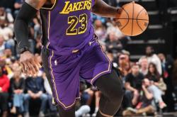 开云体育平台APP-关于火箭爆冷热火，詹姆斯绝境逆转的信息