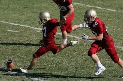 开云平台-当马赛带走皇马，哈兰德在世界排名争夺战中接管比赛的时代隐喻