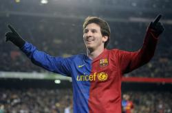 开云体育app-德甲争冠战焦点战，奇才淘汰赛过关雄鹿的启示