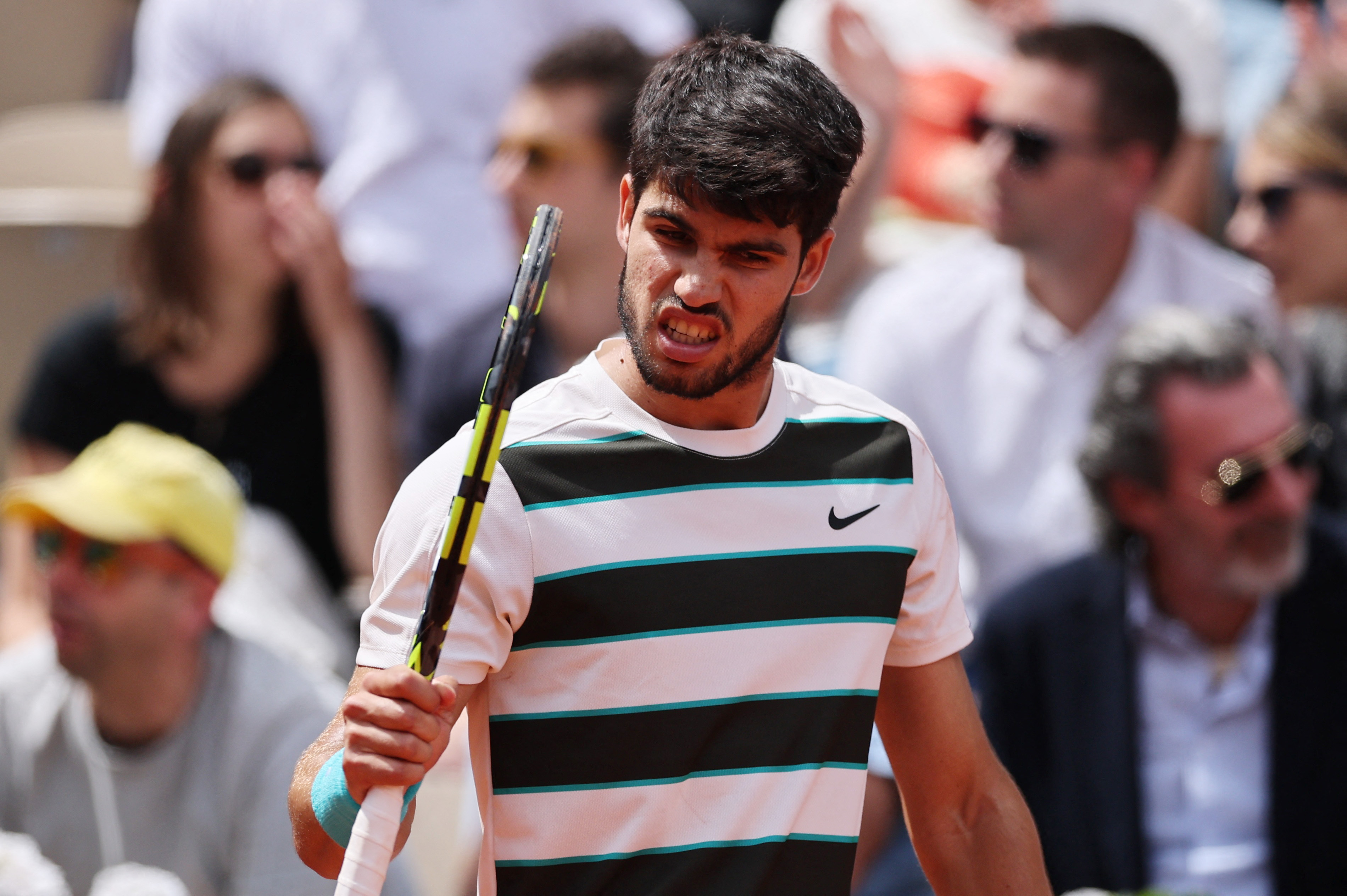 关于法国网球队翻盘西班牙网球队，阿尔卡拉斯绝境逆转的信息