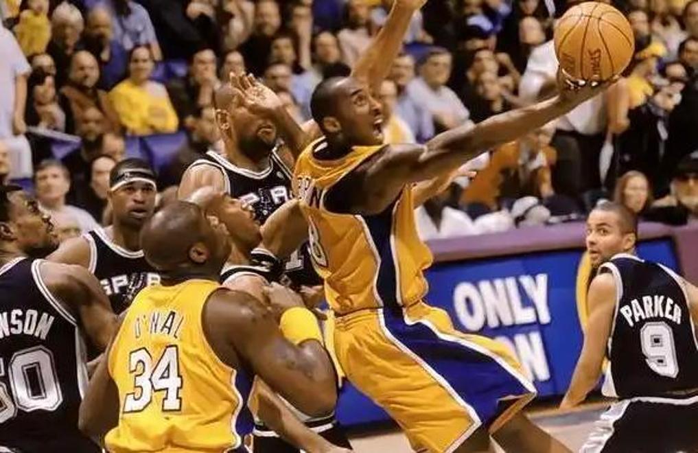 包含湖人血洗马刺，贝弗利一己之力扛起全队的词条