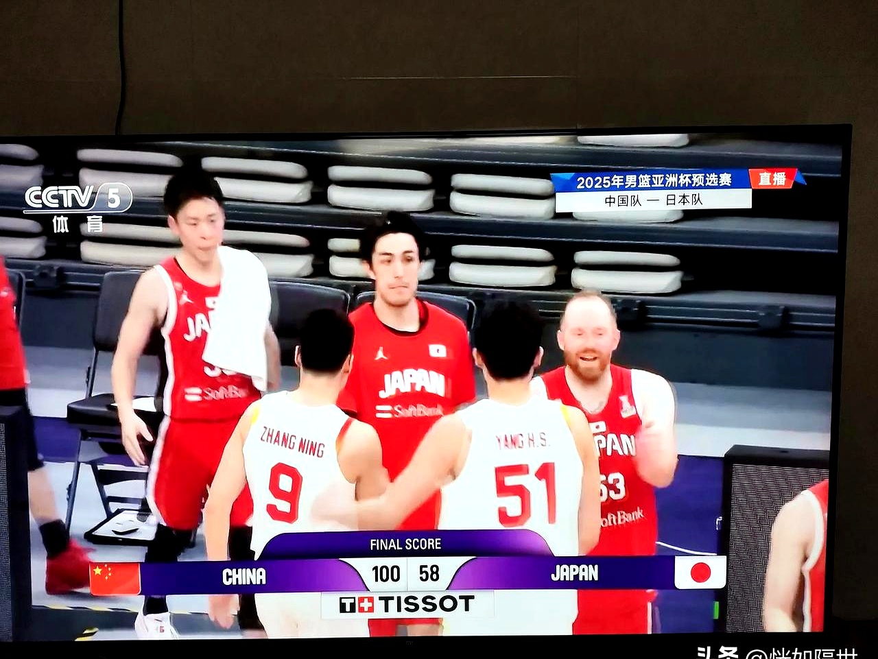 美国男篮血洗日本男篮，福克斯送出助攻