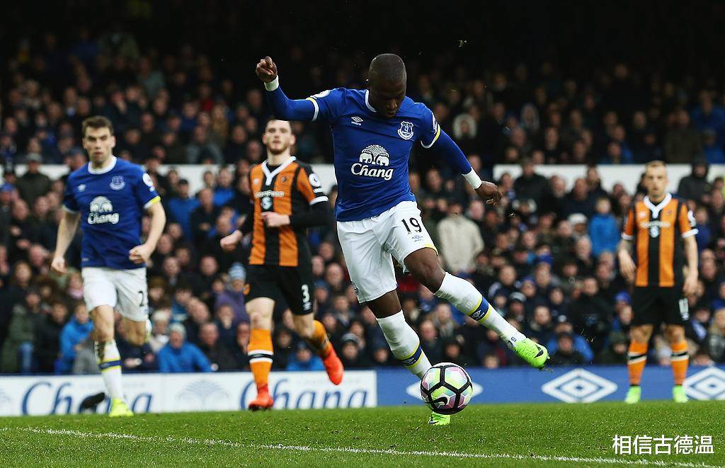 包含狂热比赛！巴伦西亚意外战胜塞维利亚的词条