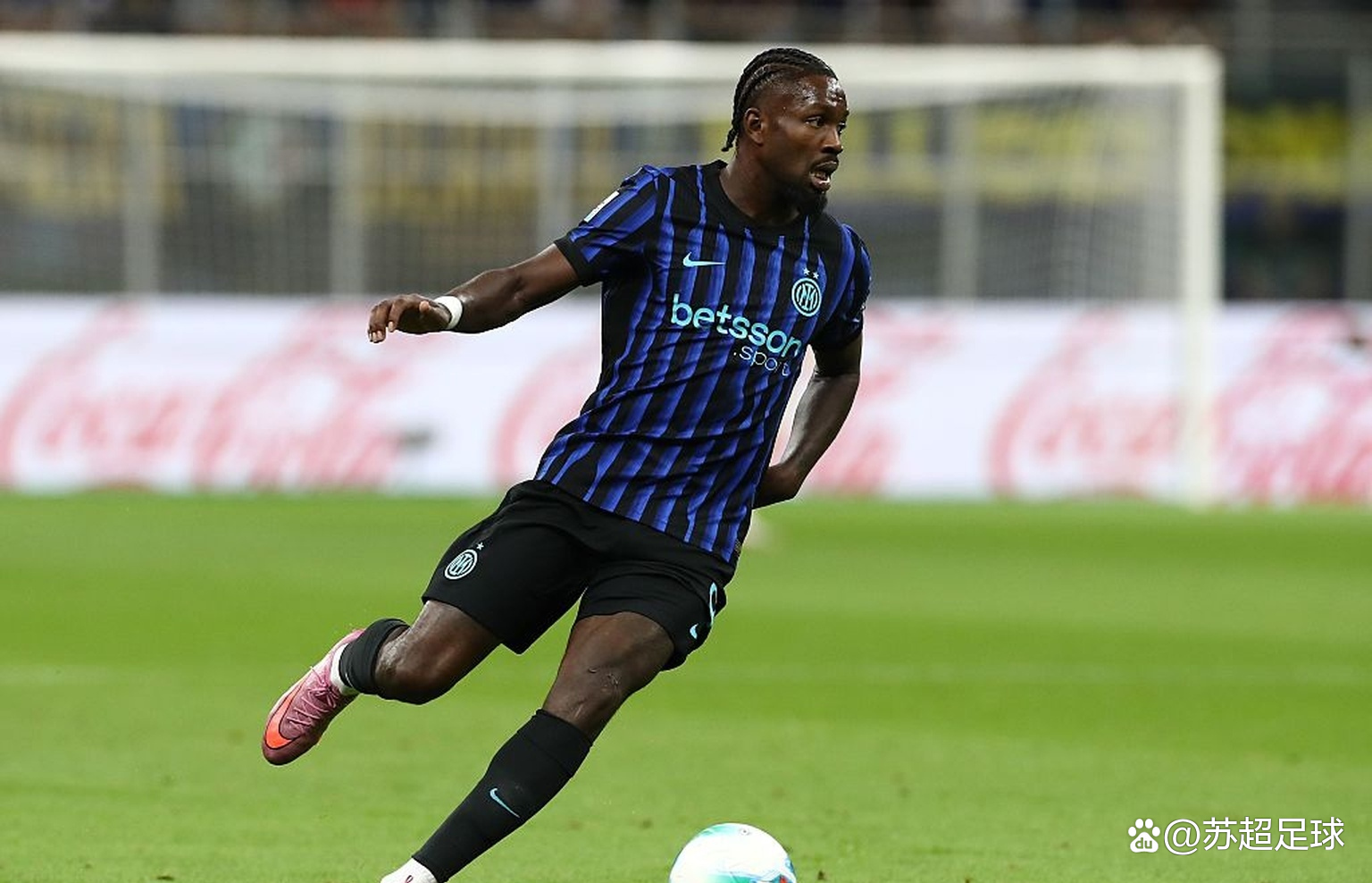 关于国际米兰豪取胜利,拉齐奥成对手的信息 关于国际米兰豪取胜利,拉齐奥成对手的信息