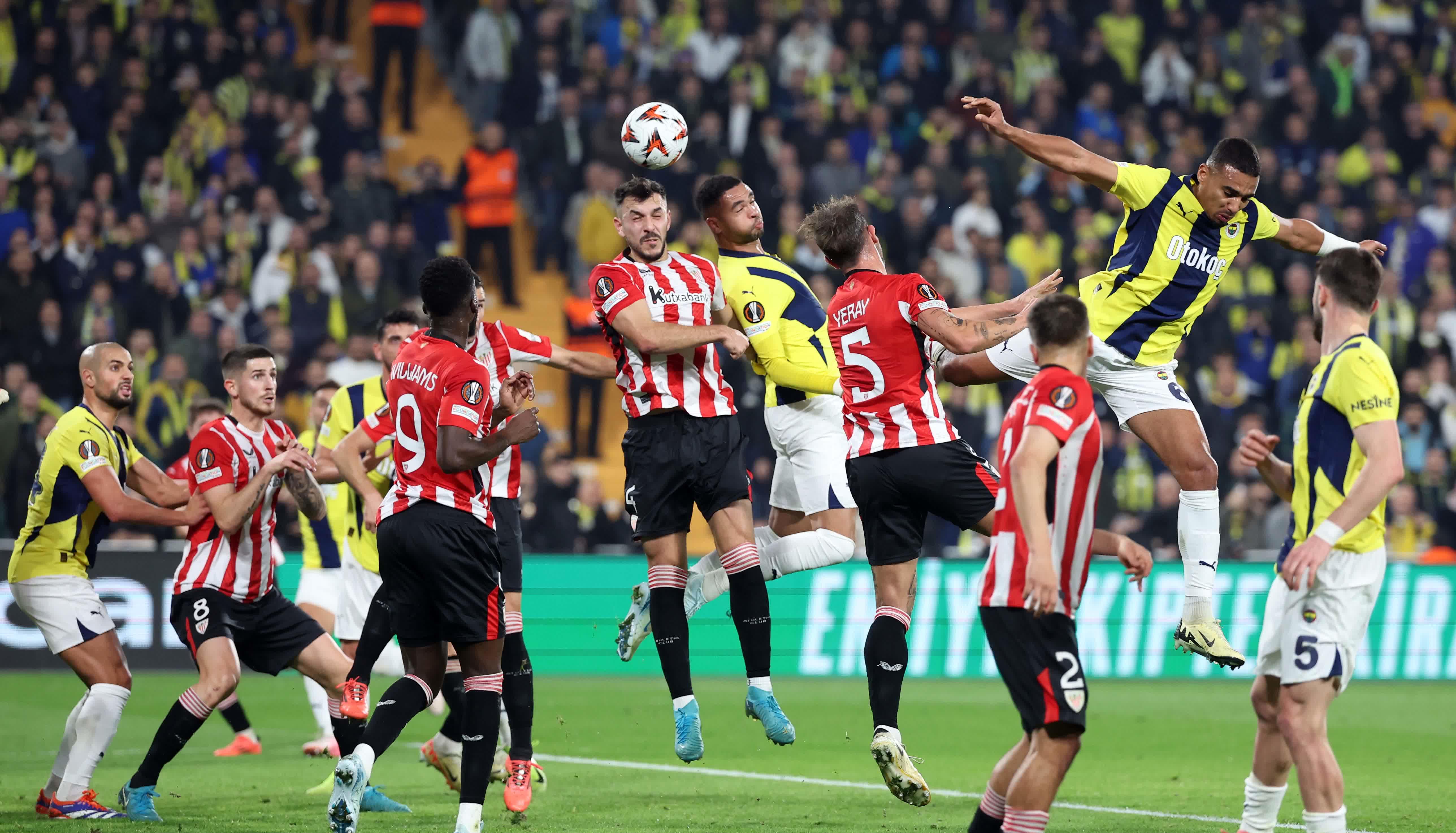 包含欧洲杯预选赛：豪门碰撞，热血澎湃的较量的词条