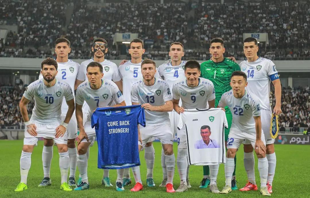 乌克兰队员在比赛中展现出团队力量