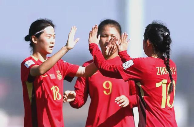 中国女足代表团在国外比赛中取得优异成绩的简单介绍