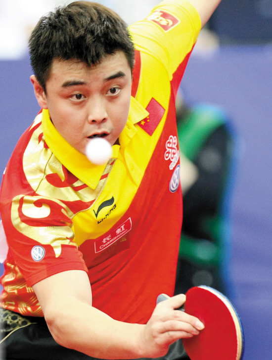 波兰队轻取英格兰队，王皓点燃赛场的简单介绍