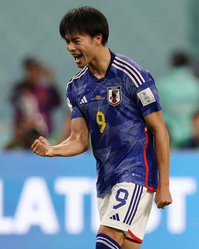 西班牙逆转日本，阿什拉夫状态火热的简单介绍