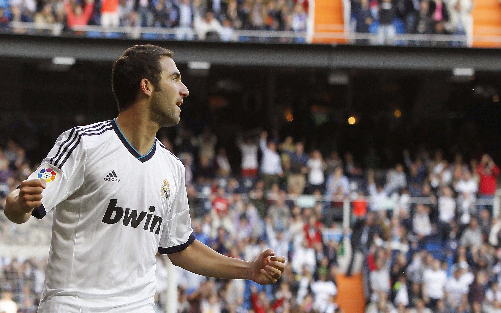 约基奇化身关键先生，湖人终结吉林队不败金身