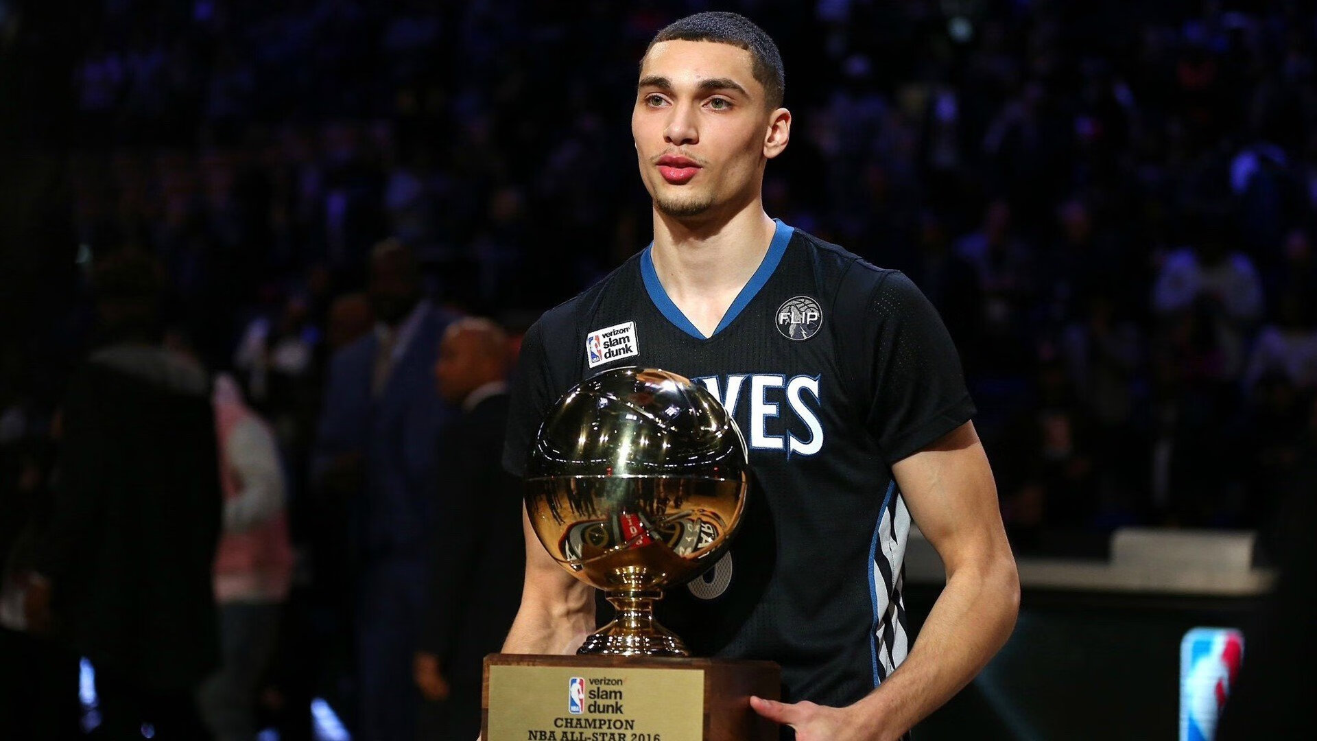 冰火对决,恩比德统治级数据背后的篮球哲学